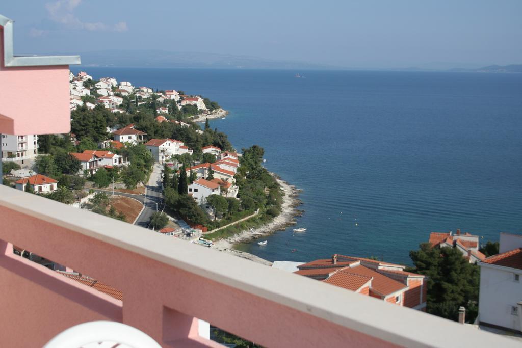 Apartments Mavarcica Trogir Quarto foto